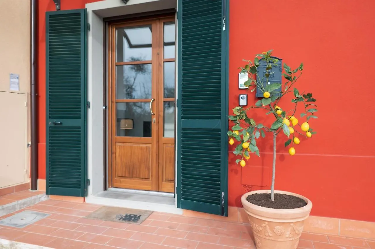 شقة Lemon Garden House San Miniato Basso إيطاليا